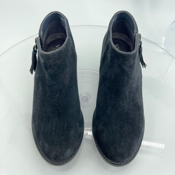 Vionic Women's Serena Boot Size 6.5 Bootie Black Suede Almond Toe Zip Comfy Shoe - Picture 5 of 13